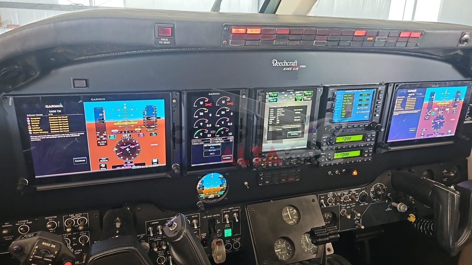 BEECHCRAFT KING AIR C90XP 1985