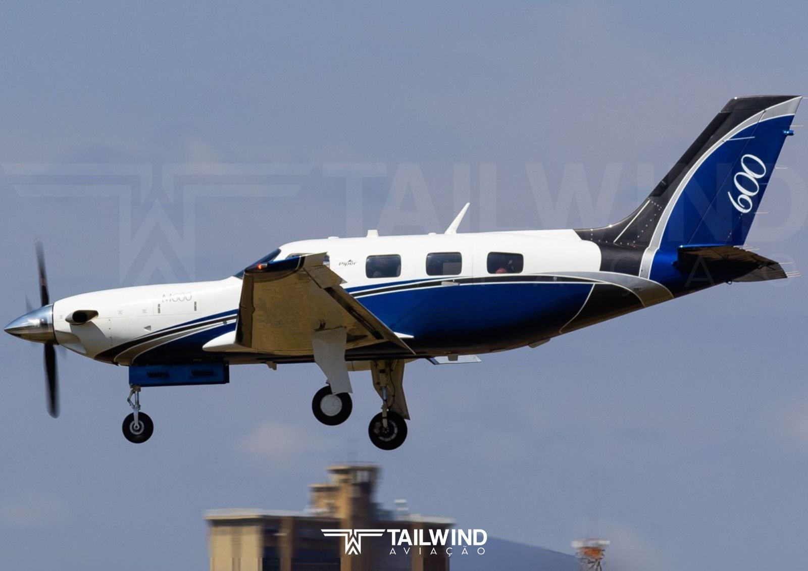 PIPER MERIDIAN M600 2016