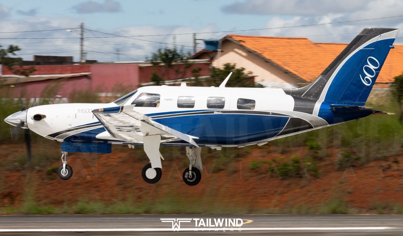 PIPER MERIDIAN M600 2016
