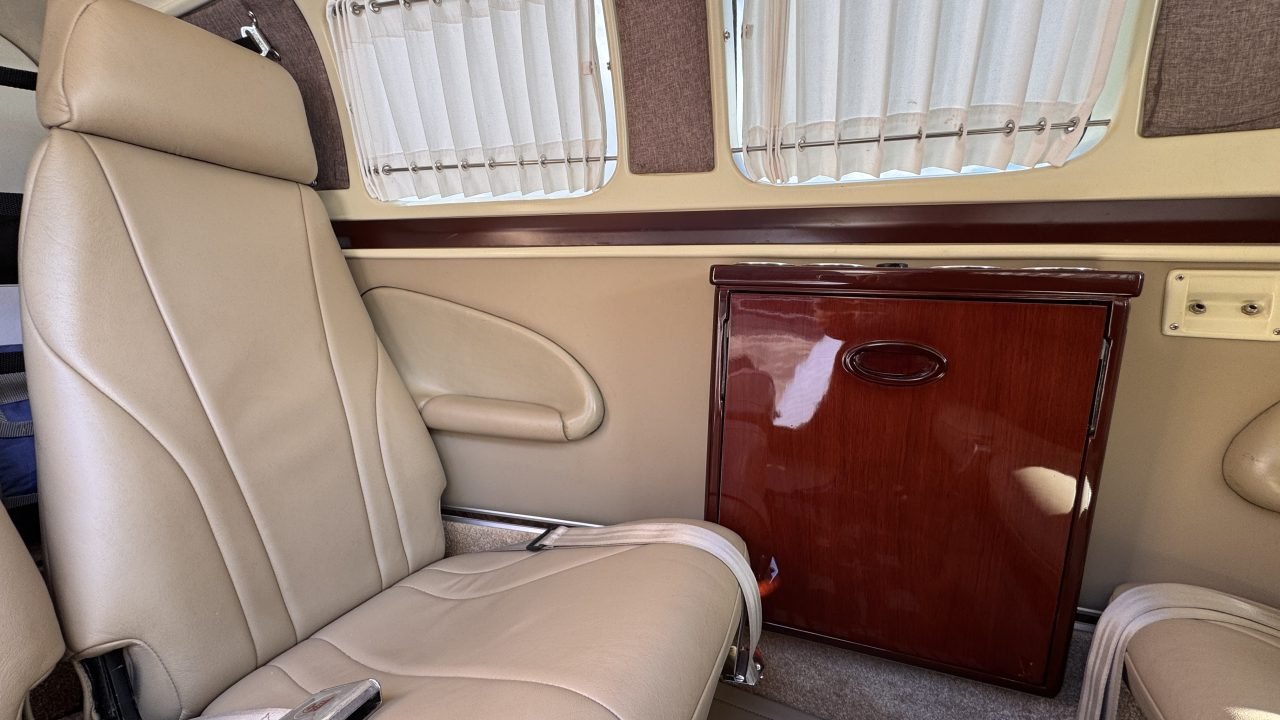 BEECHCRAFT BARON 58 1981