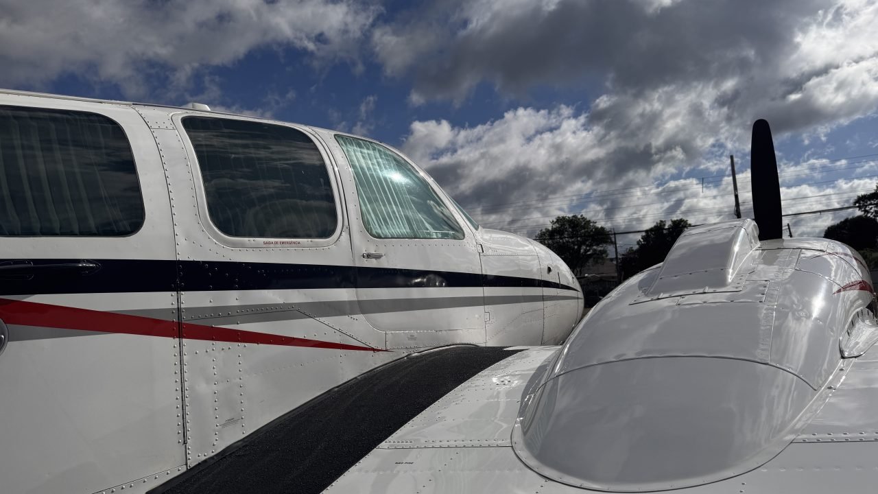 BEECHCRAFT BARON 58 1981