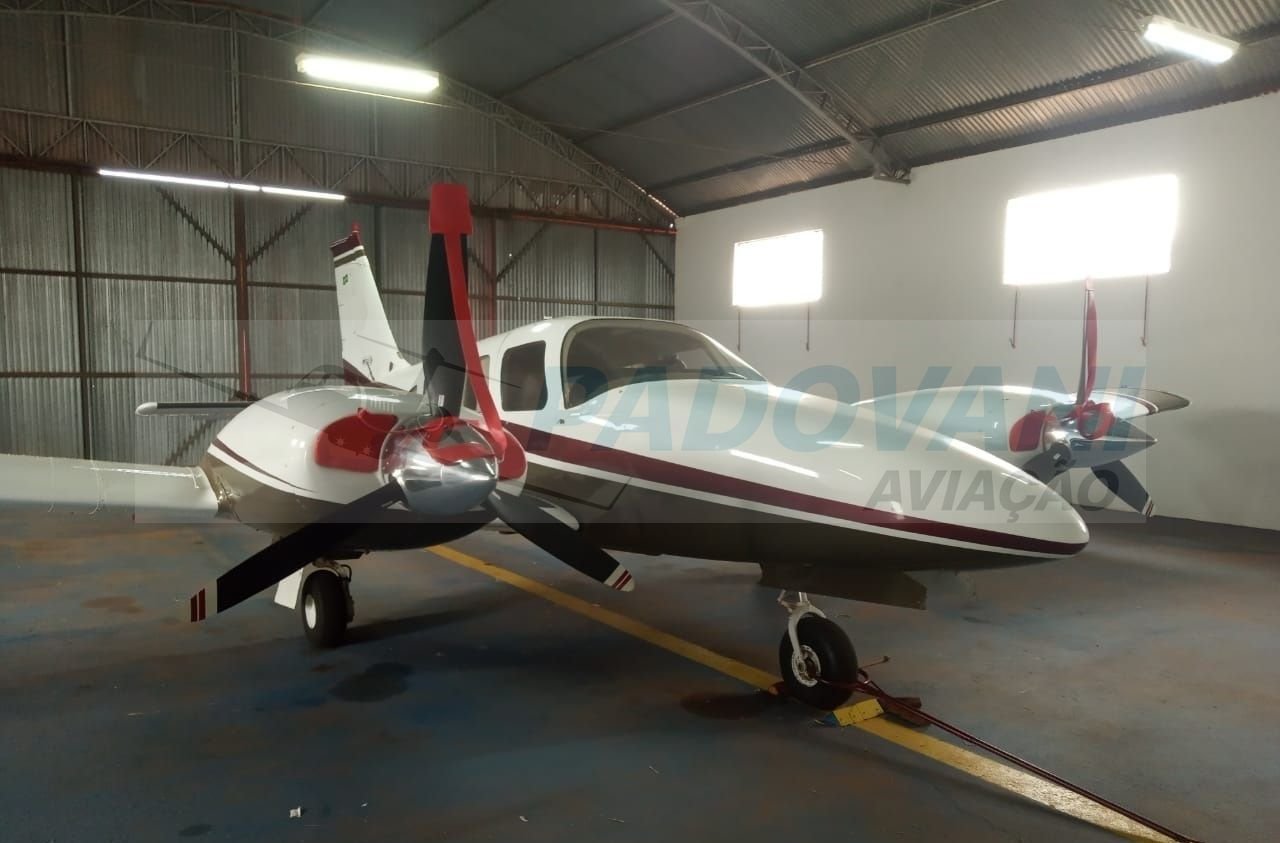 EMBRAER EMB-810D SENECA III 1989
