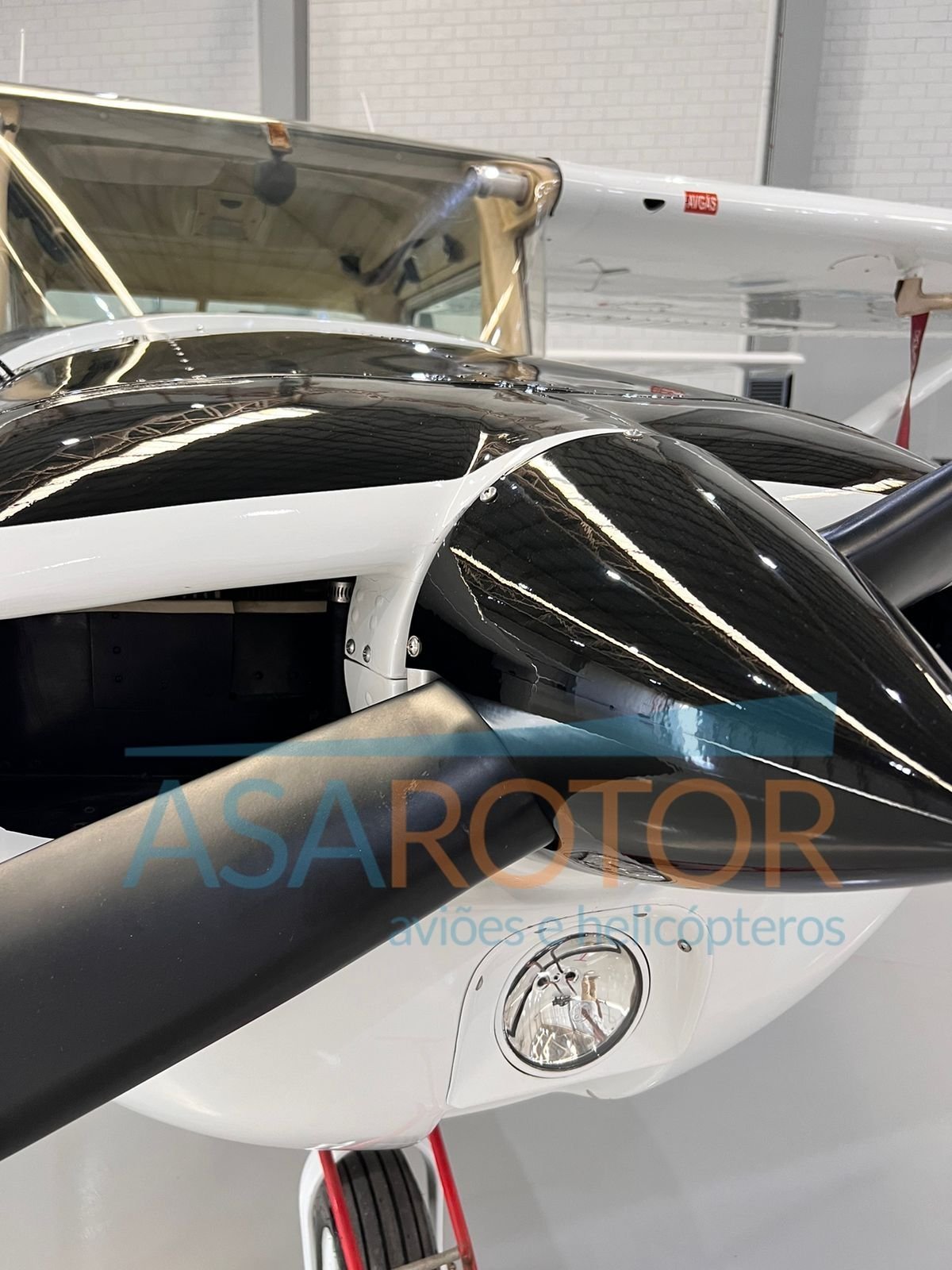 CESSNA 150M 1976