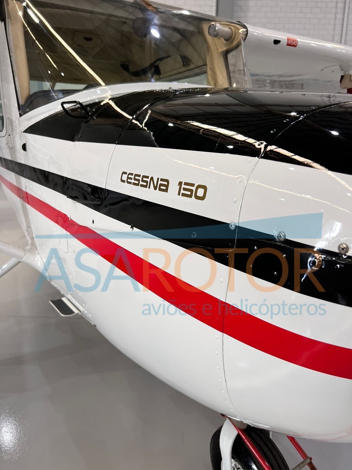 CESSNA 150M 1976