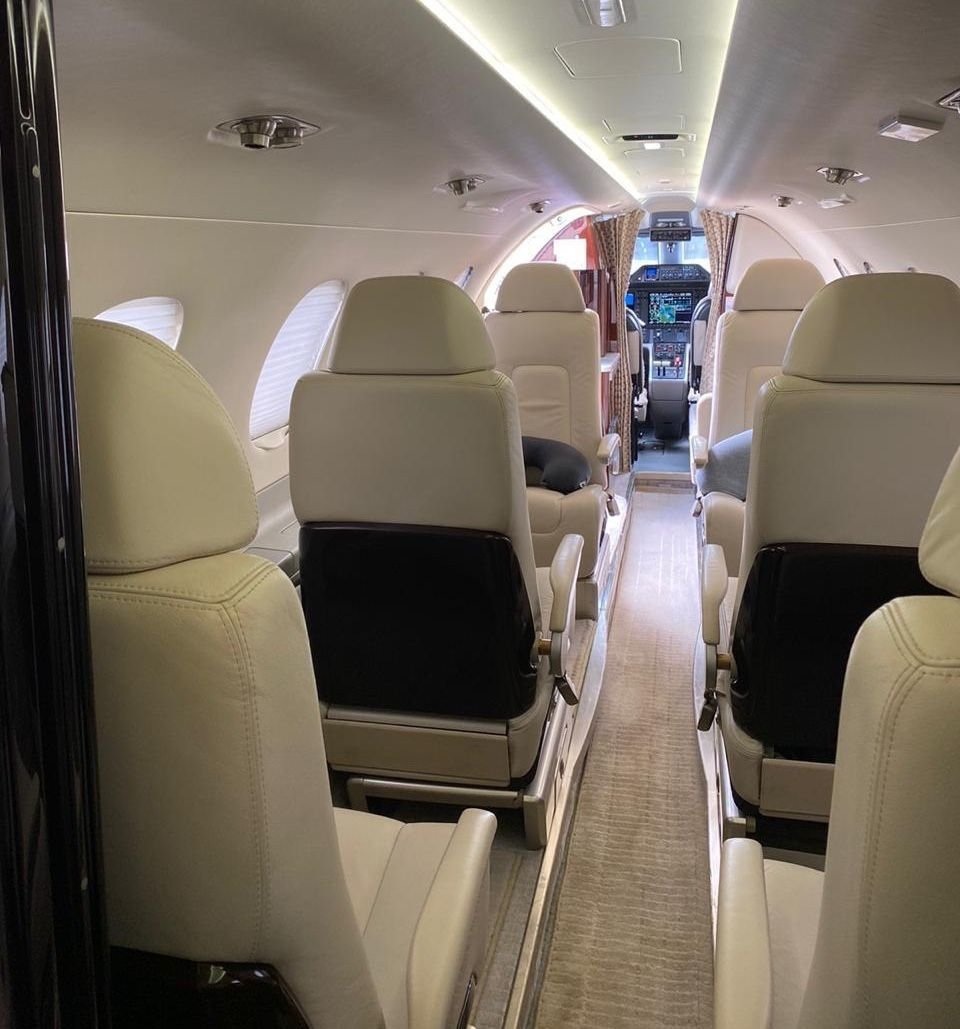 EMBRAER PHENOM 300 2014