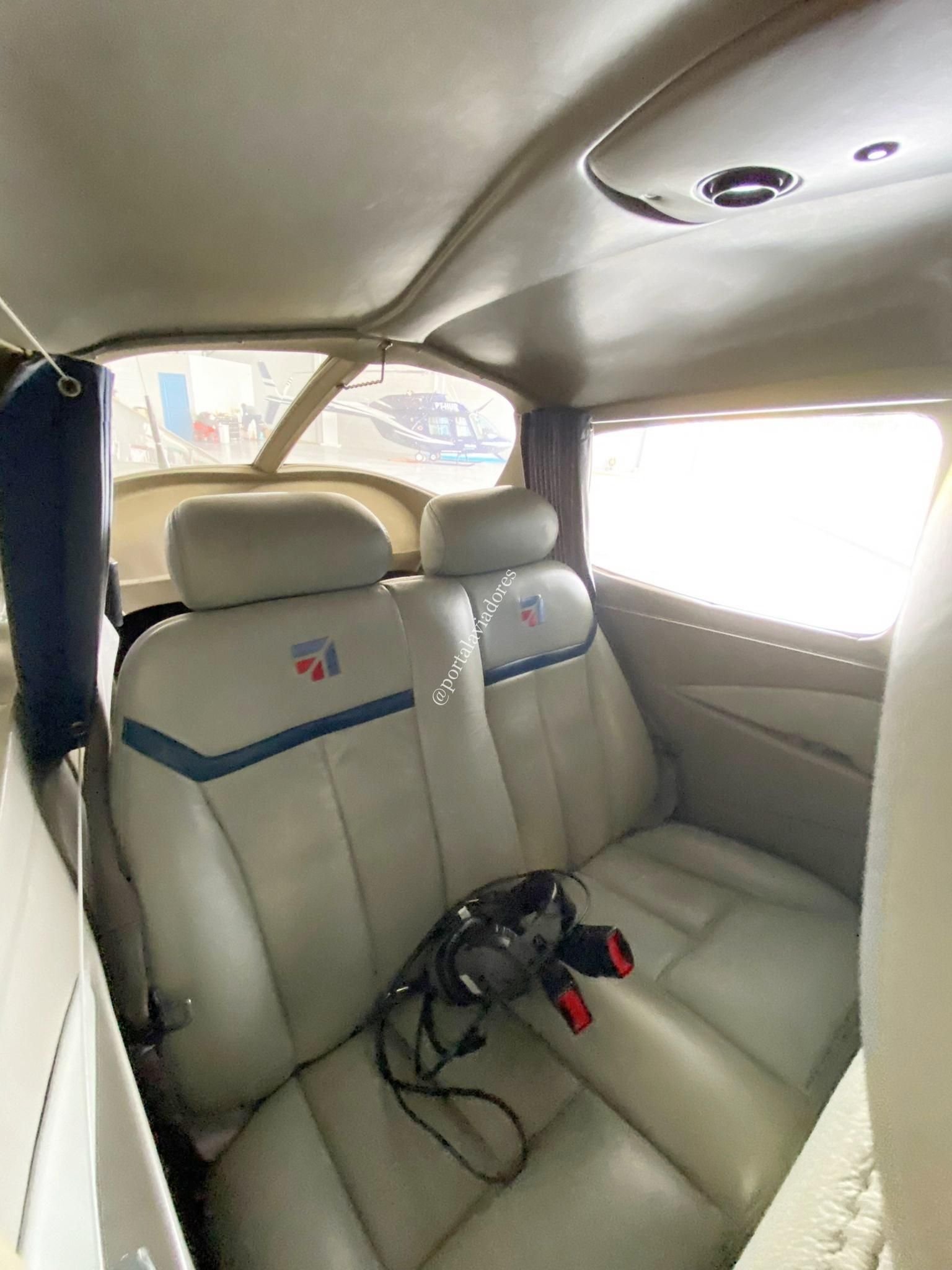CESSNA 172S SKYHAWK 1999