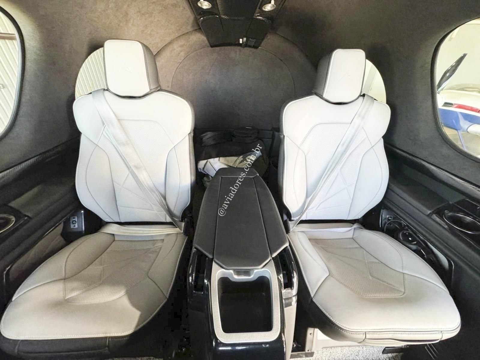 CIRRUS SF50 VISION JET 2022
