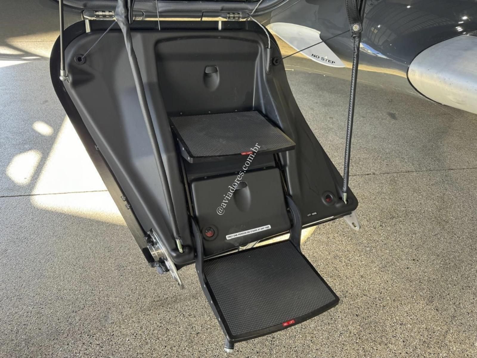 CIRRUS SF50 VISION JET 2022