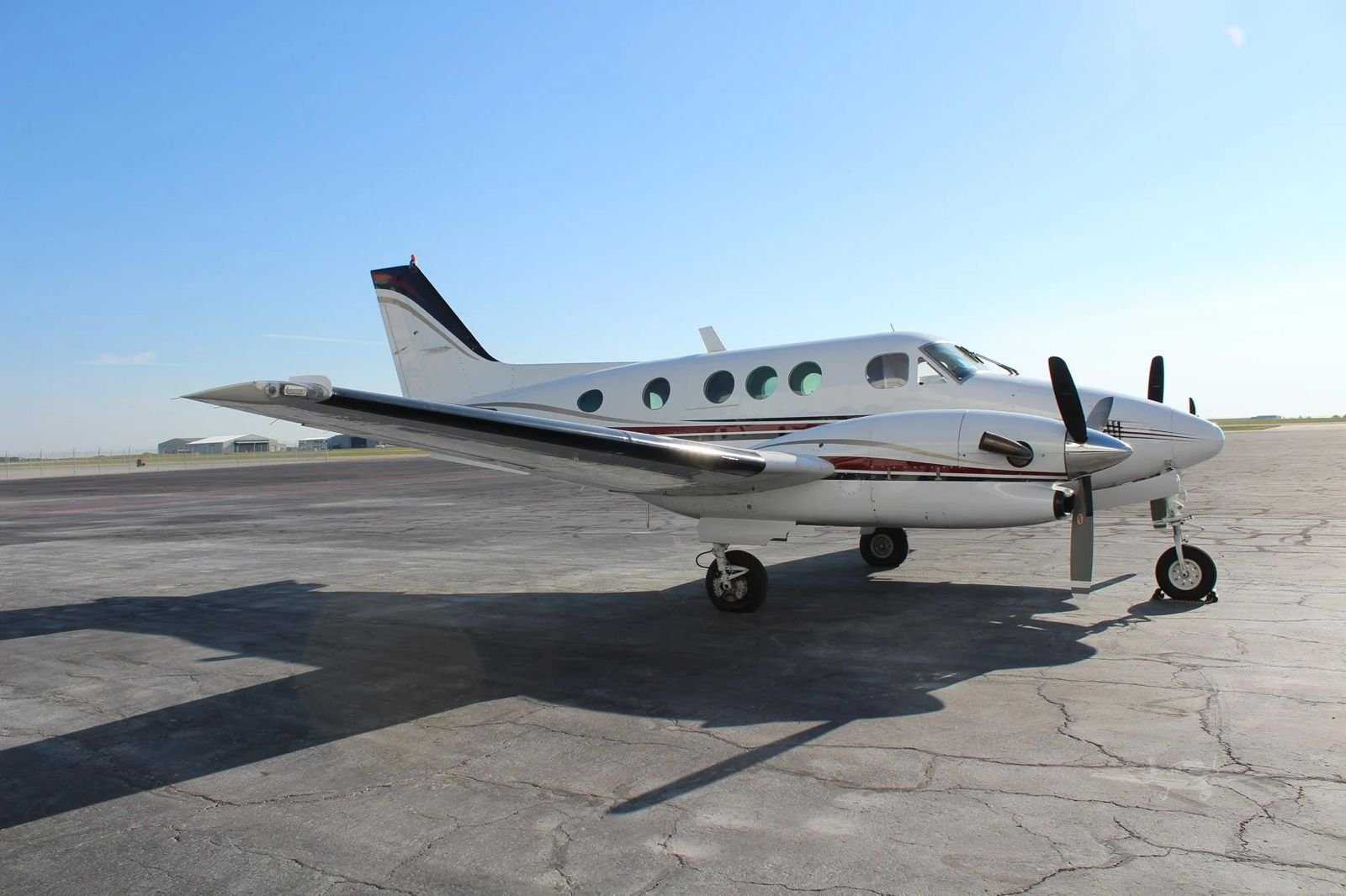 BEECHCRAFT KING AIR C90 1980
