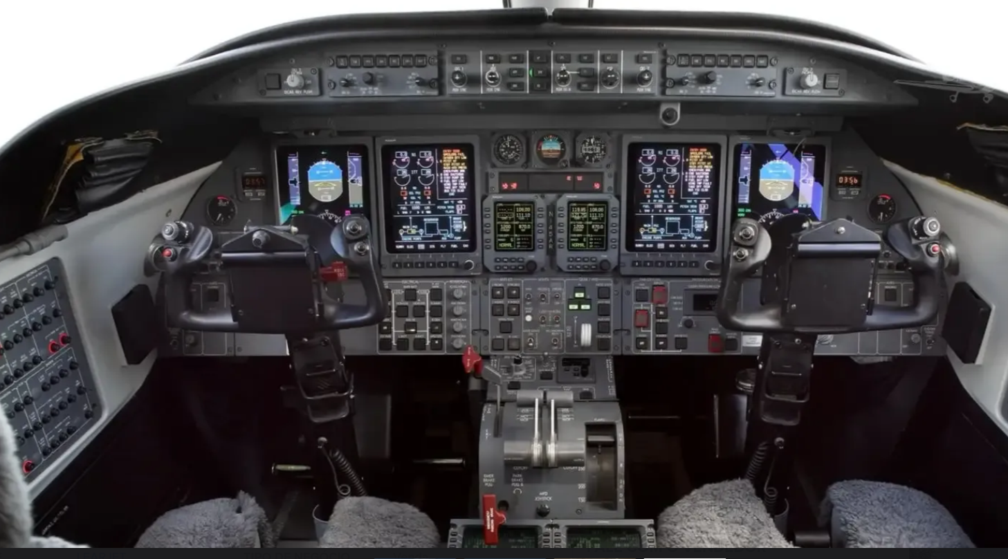 BOMBARDIER LEARJET 45 2002