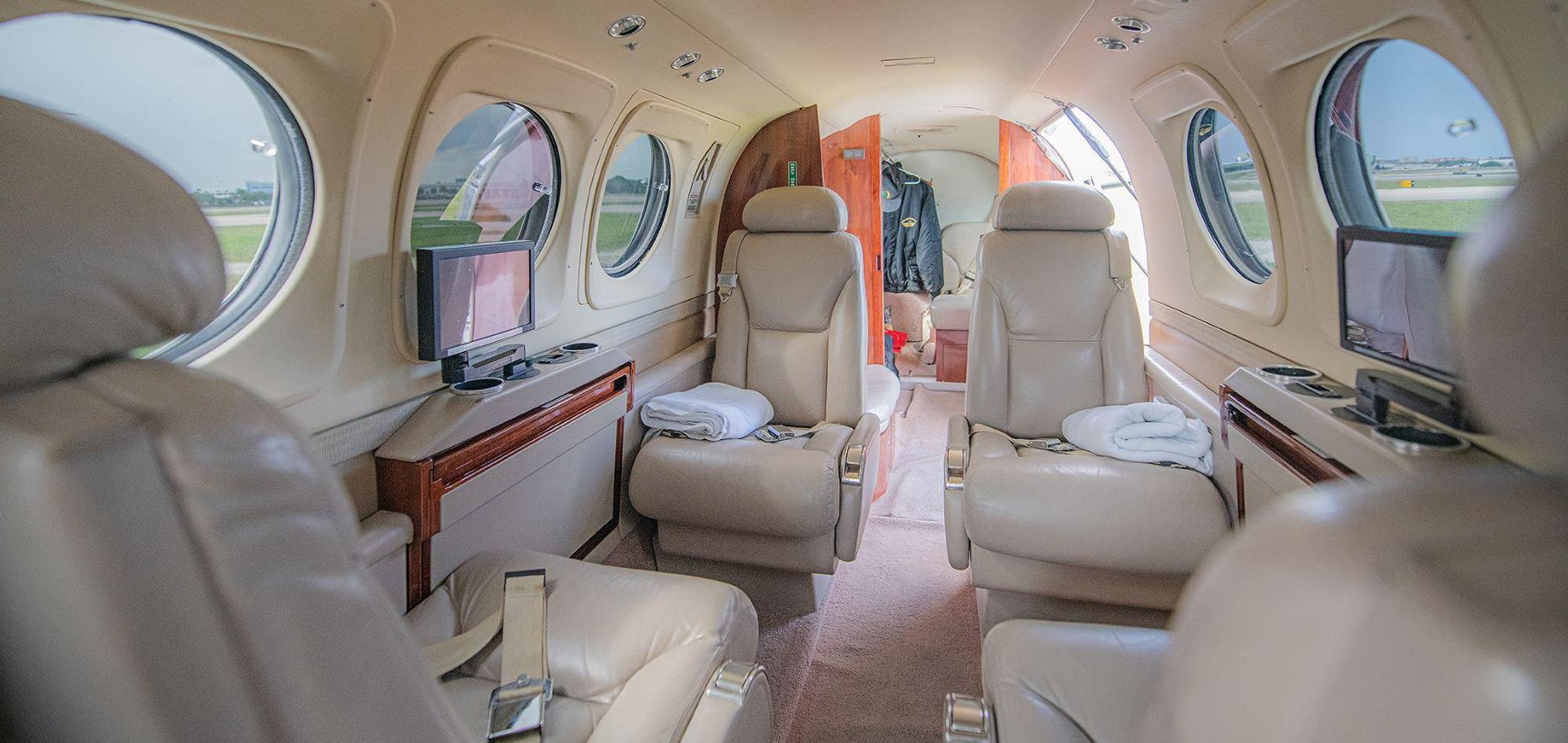 BEECHCRAFT KING AIR C90B 2005