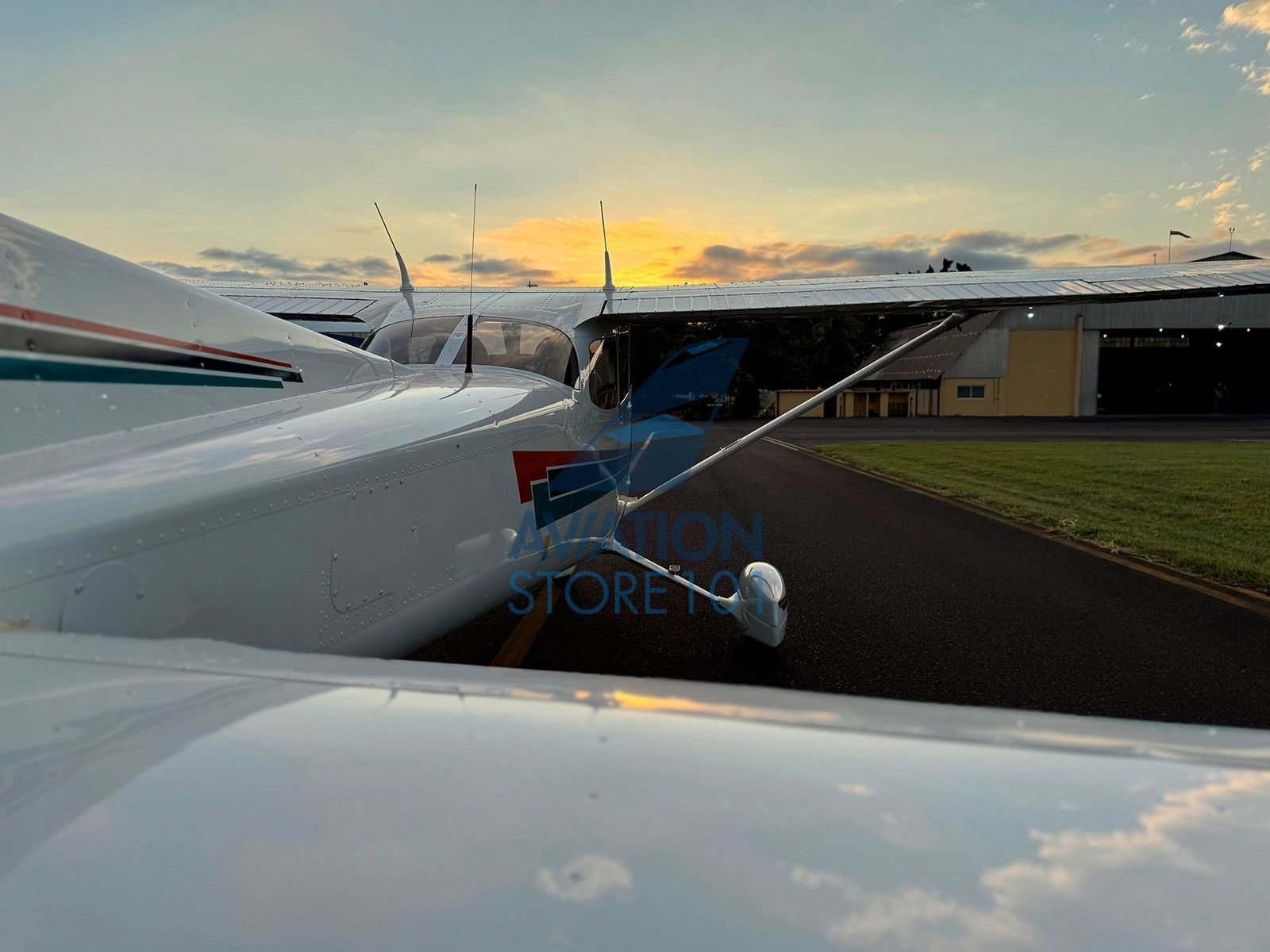 CESSNA 172R SKYHAWK 2002