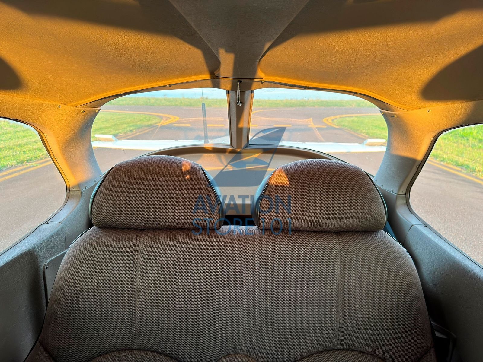 CESSNA 172R SKYHAWK 2002