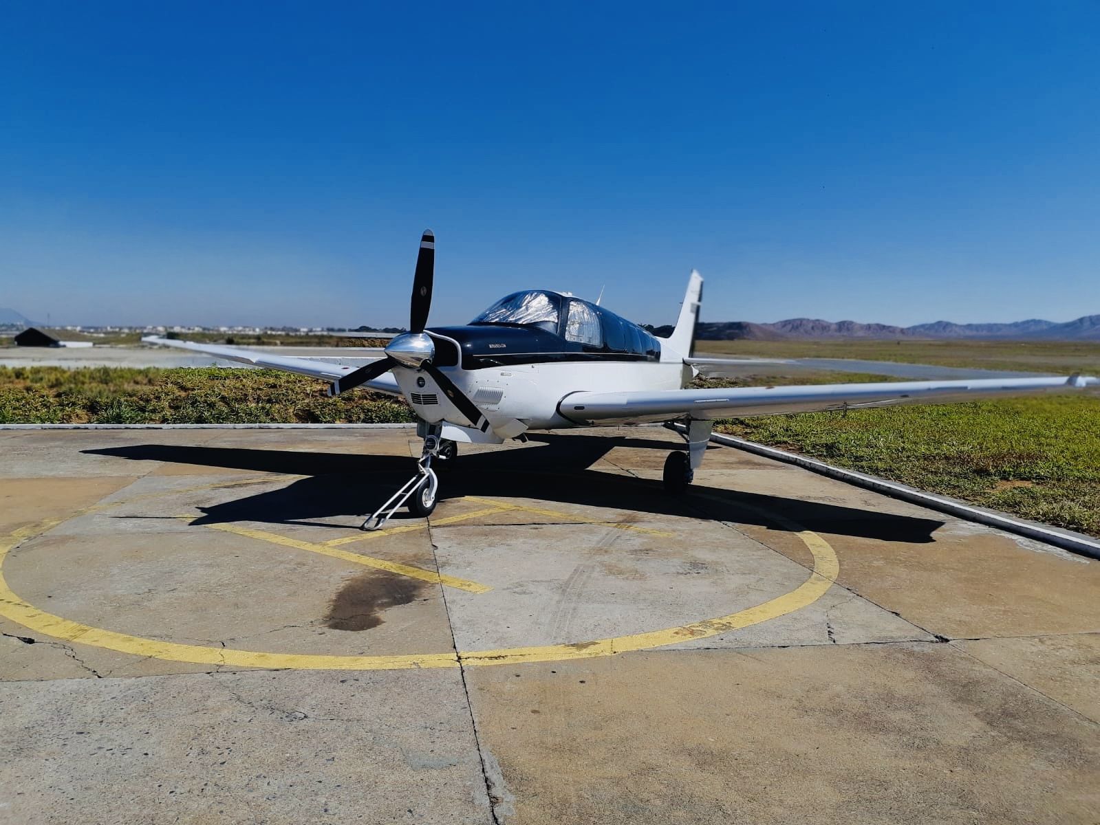 BEECHCRAFT BONANZA G36 2016