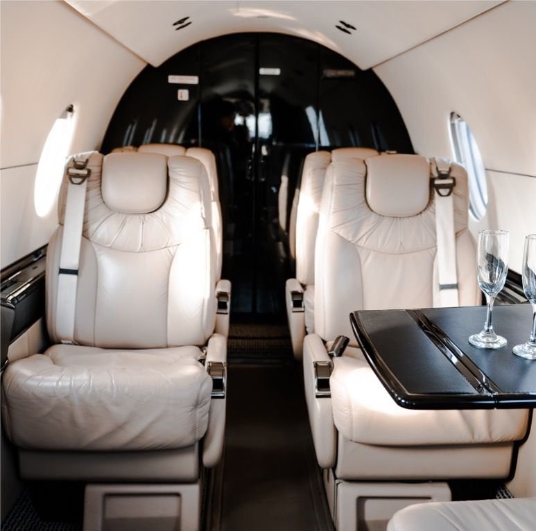 HAWKER 400XP 2006