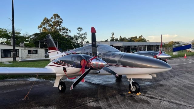 PIPER SENECA V 2019