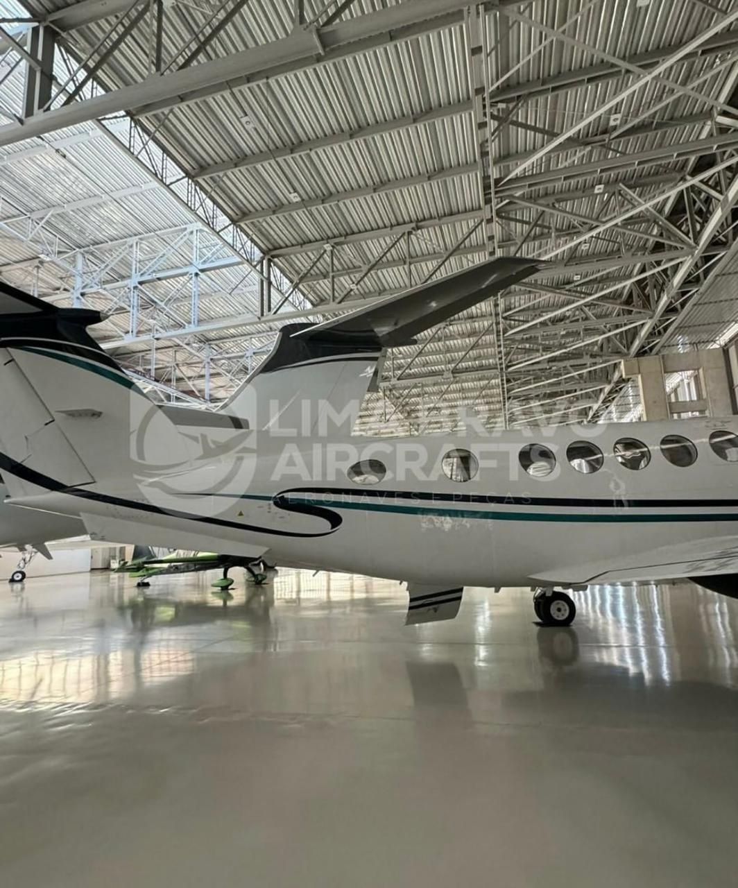 BEECHCRAFT KING AIR B200 1980