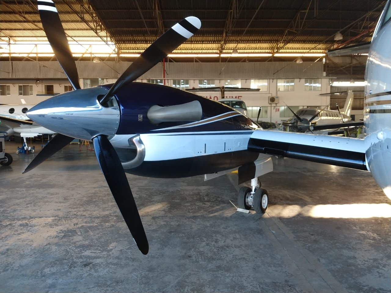 BEECHCRAFT KING AIR B200 2007