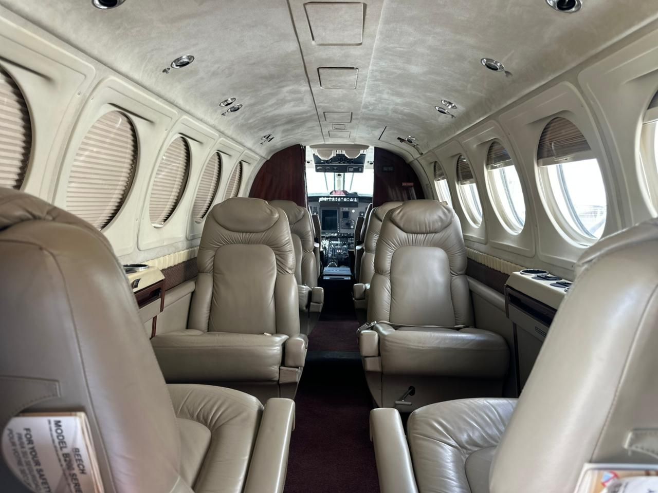 BEECRAFIT KING AIR B200 2004