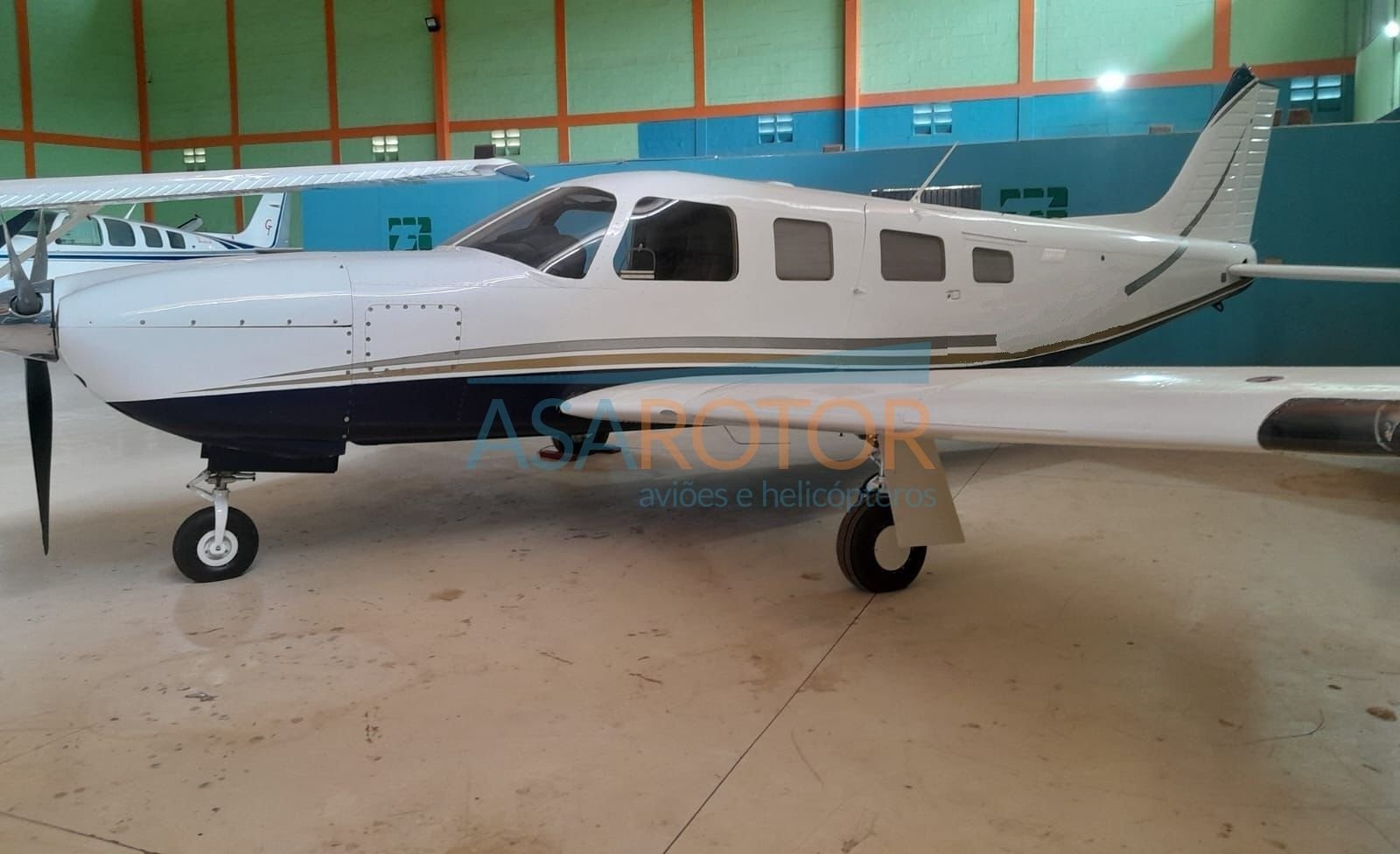 PIPER SARATOGA II HP 2005