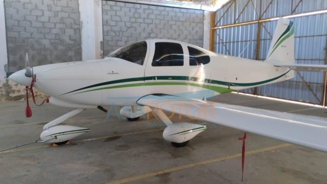 VANS AIRCRAFT RV10 2012 FLYER