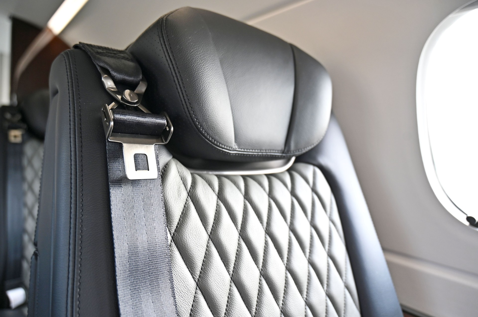 EMBRAER PHENOM 300E 2022