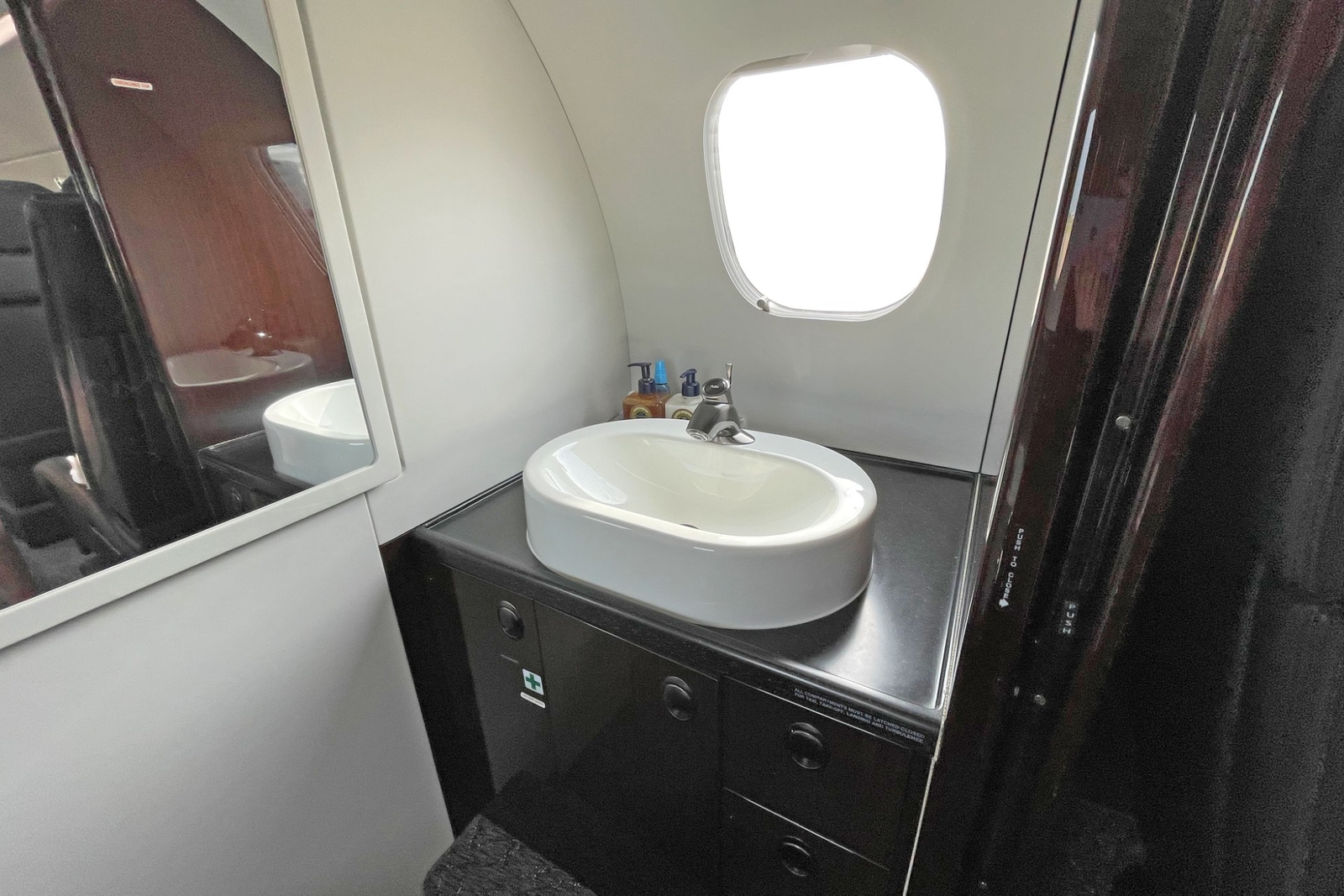 EMBRAER PHENOM 300E 2022