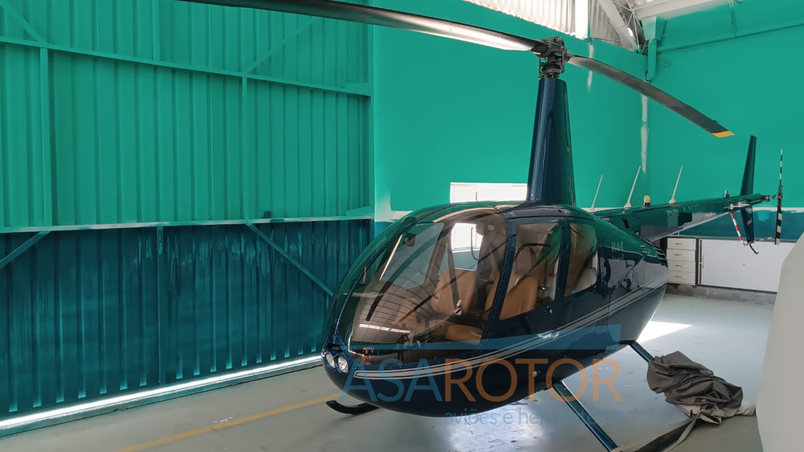 ROBINSON R44 RAVEN II 2011