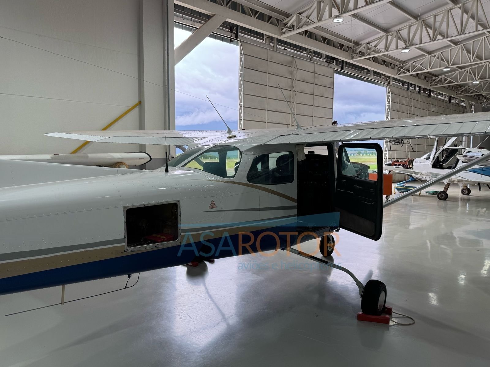CESSNA 172RG CUTLASS II 1980
