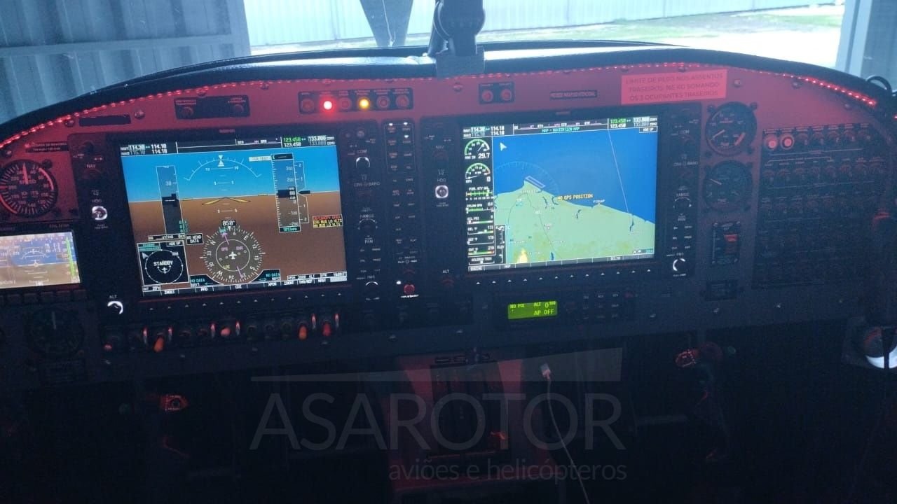 VANS AIRCRAFT RV10 2014 FLYER