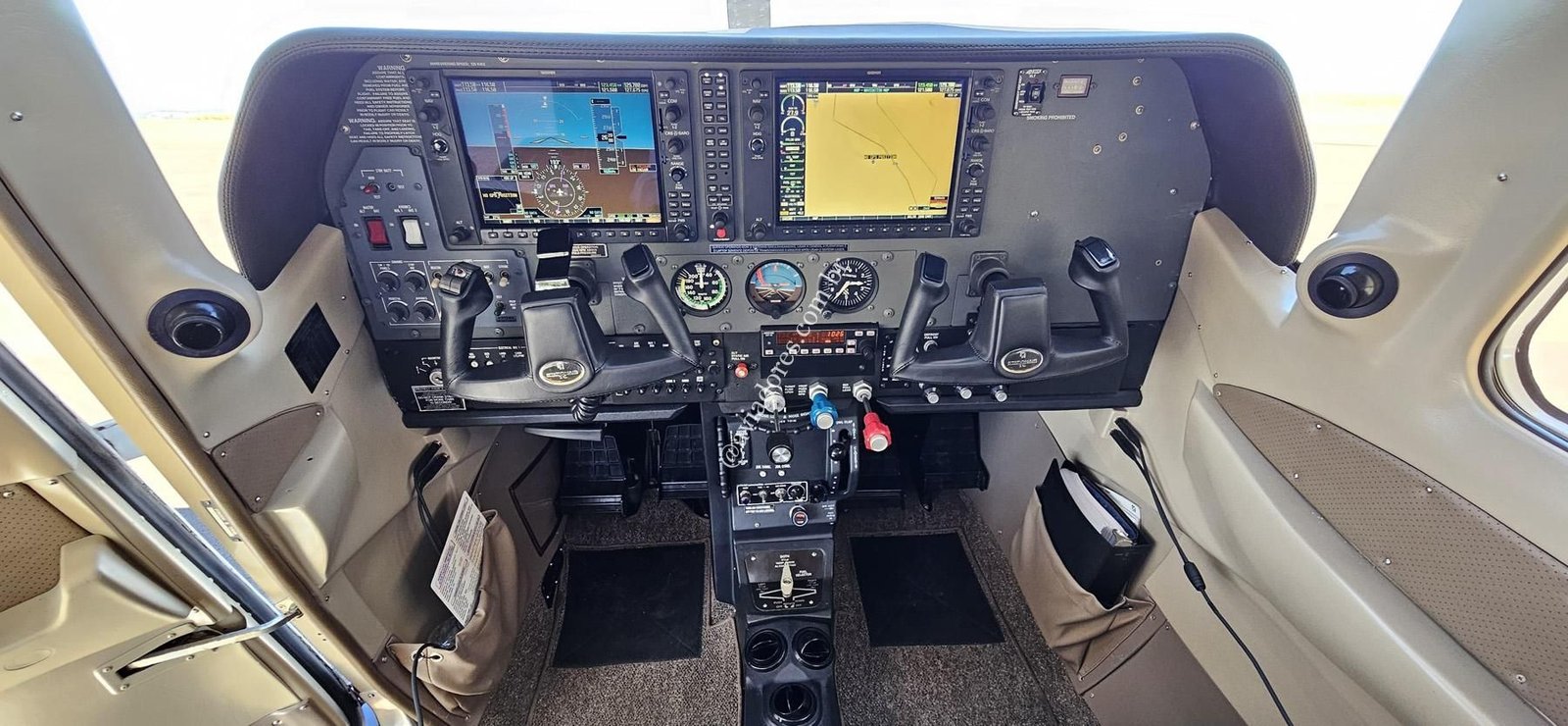 CESSNA T206H TURBO STATIONAIR 2006