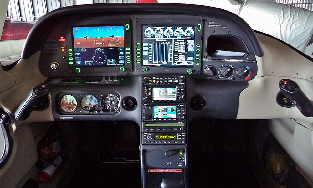 CIRRUS SR20 G3 2008