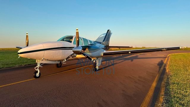 BEECHCRAFT BARON 58 1983