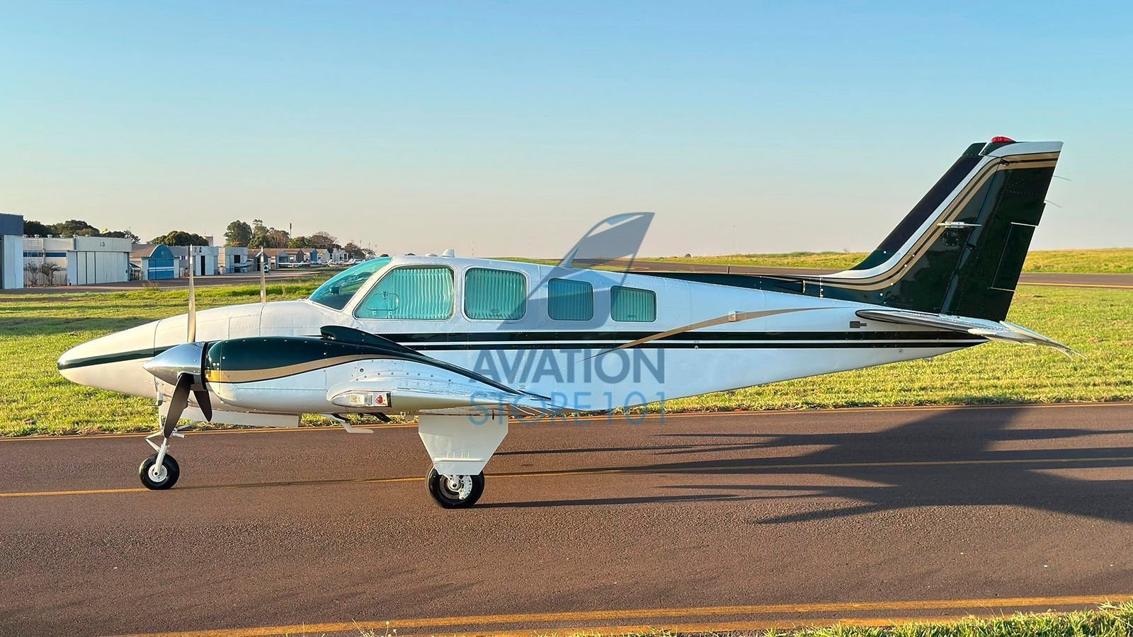 BEECHCRAFT BARON 58 1983