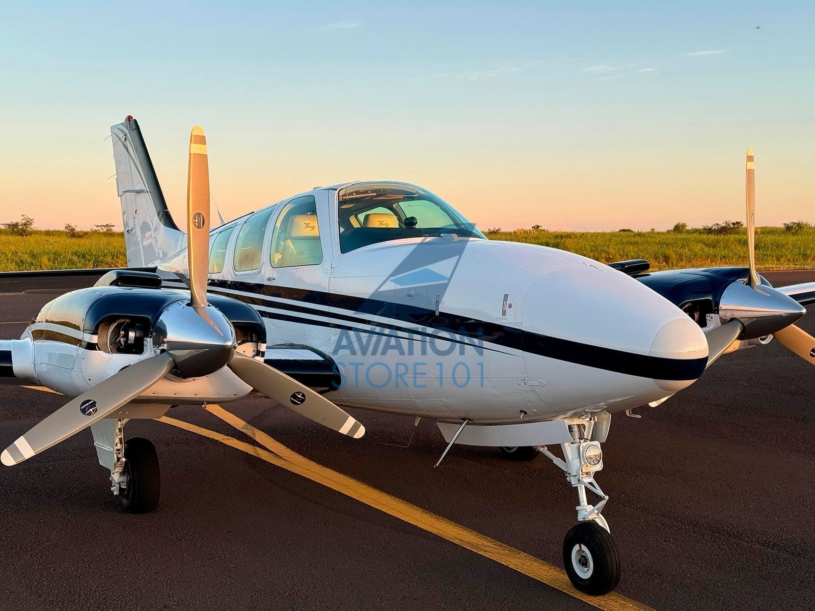 BEECHCRAFT BARON 58 1998
