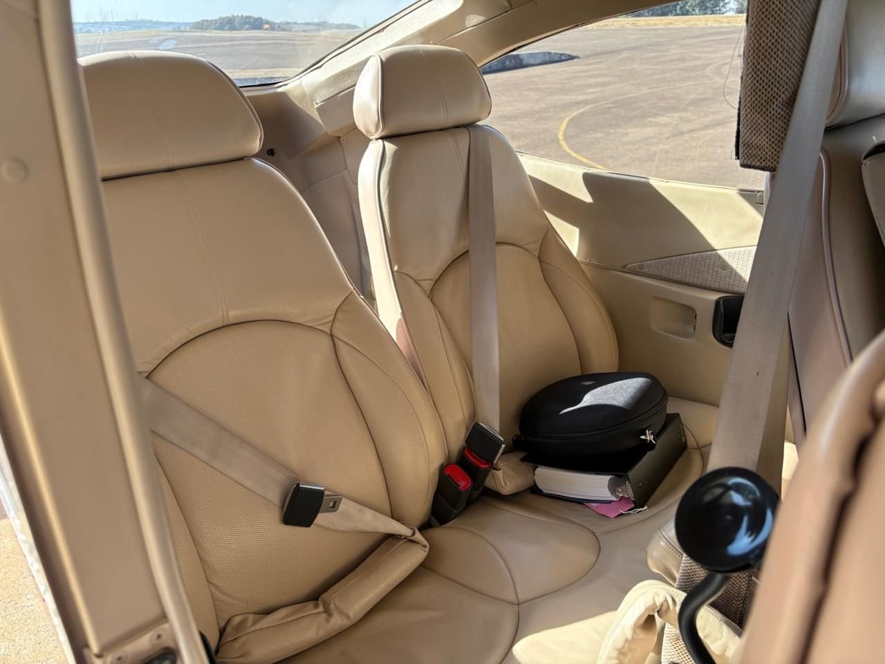 CESSNA SKYLANE 182T 2008
