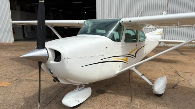 CESSNA 172M SKYHAWK 1973