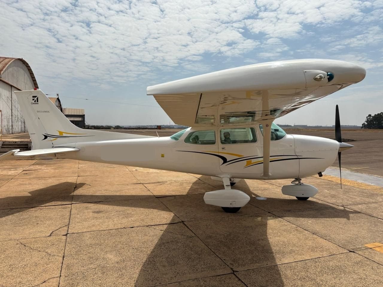 CESSNA 172M SKYHAWK 1973