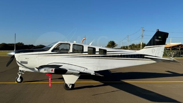BEECHCRAFT BONANZA G36 2012
