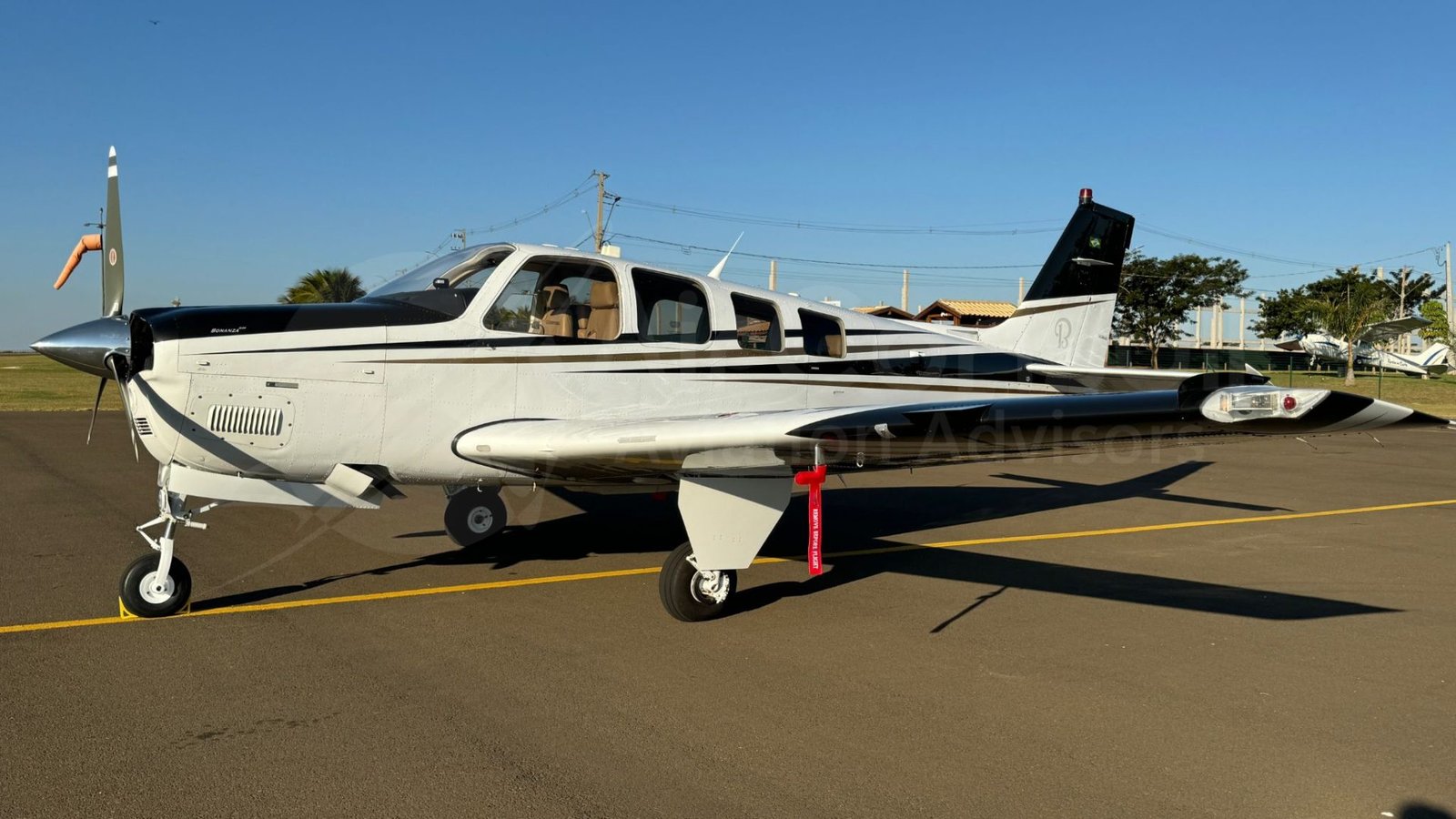 BEECHCRAFT BONANZA G36 2012