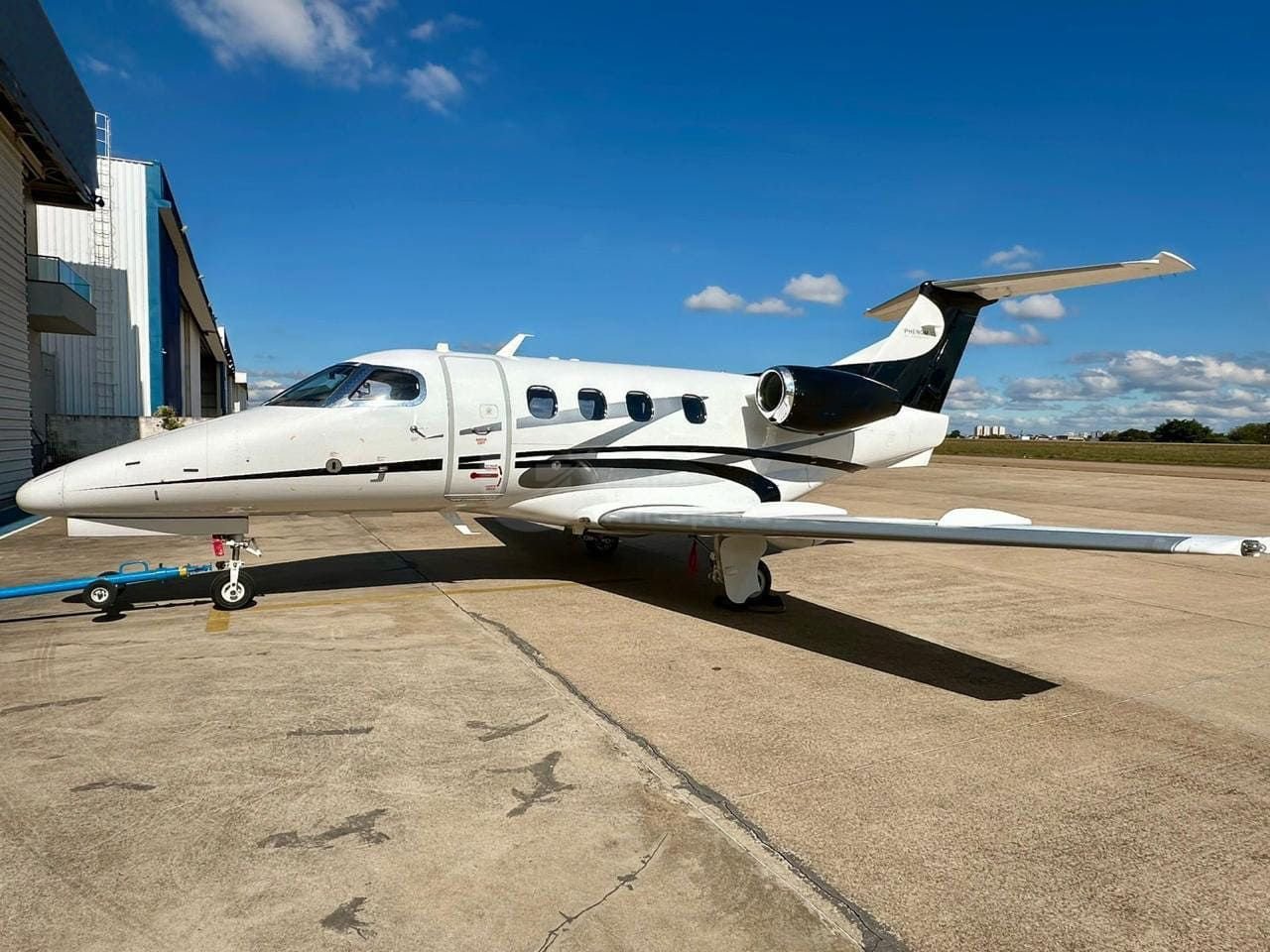EMBRAER PHENOM 100 2011