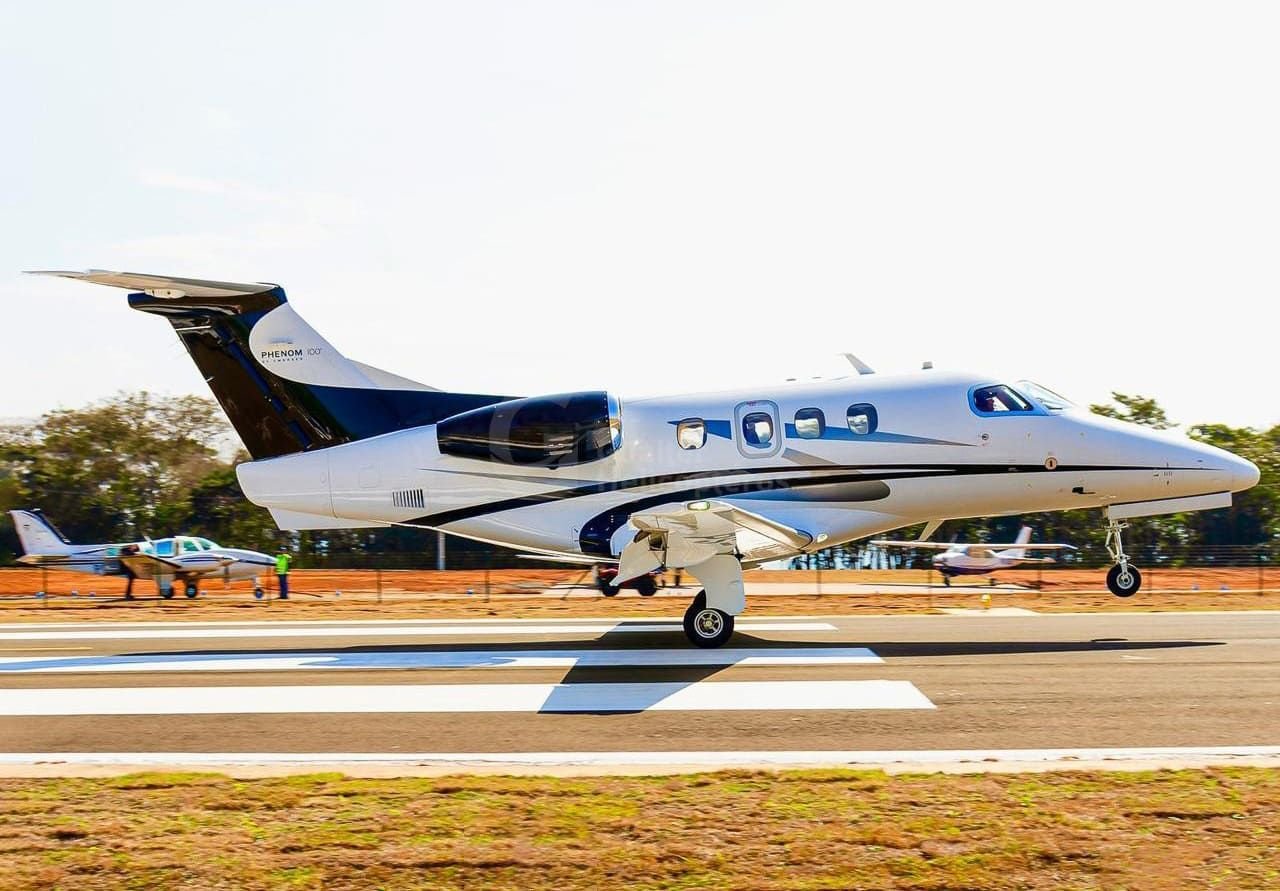 EMBRAER PHENOM 100 2011