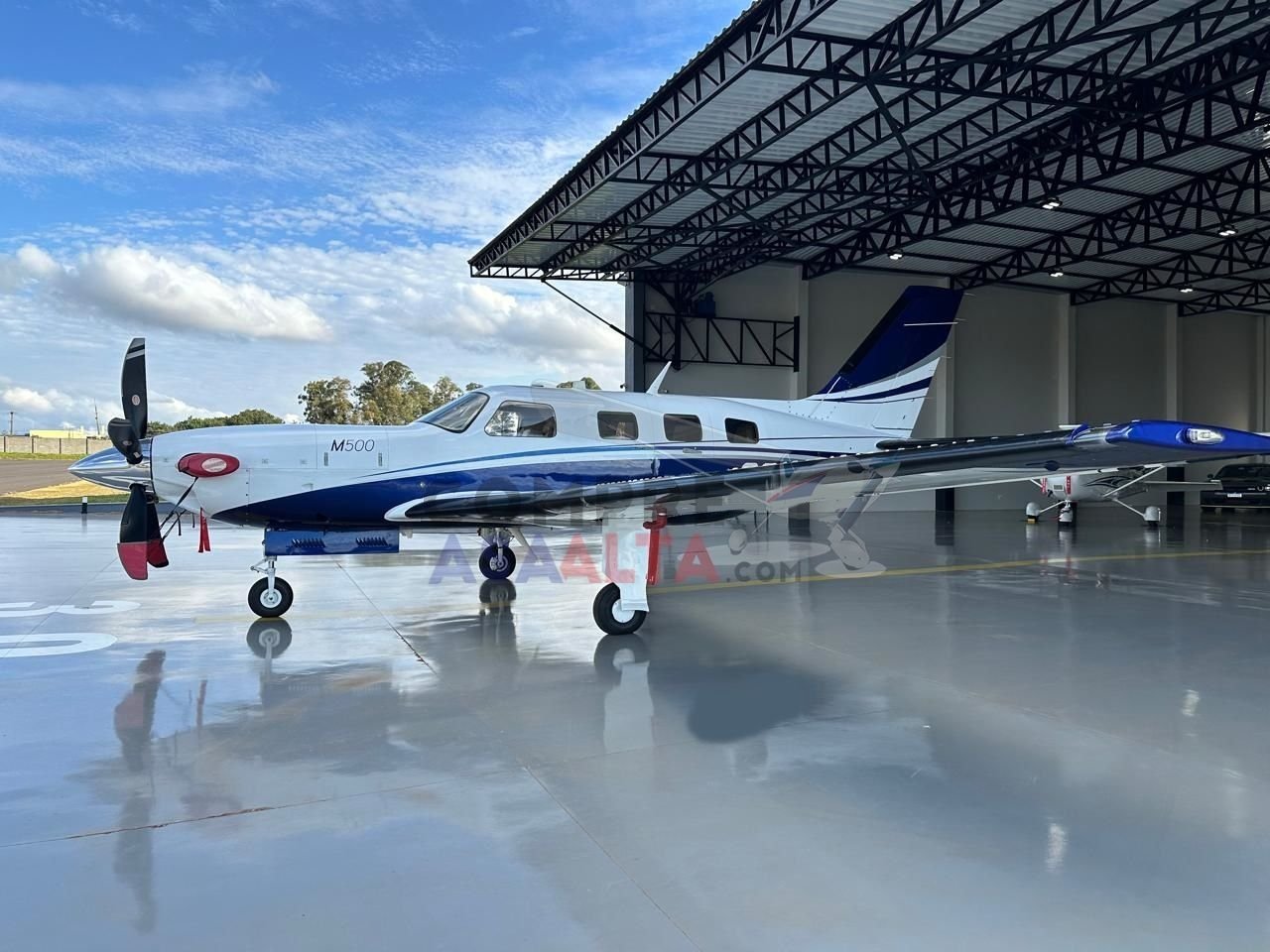 PIPER M500 2018