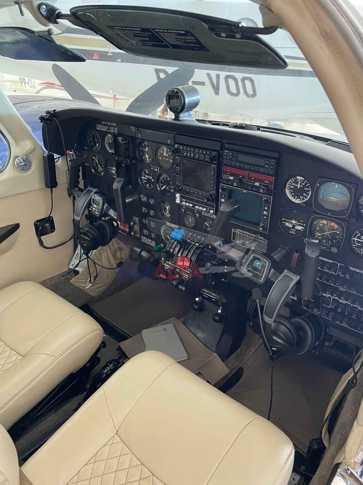EMB-810D SENECA III 1992