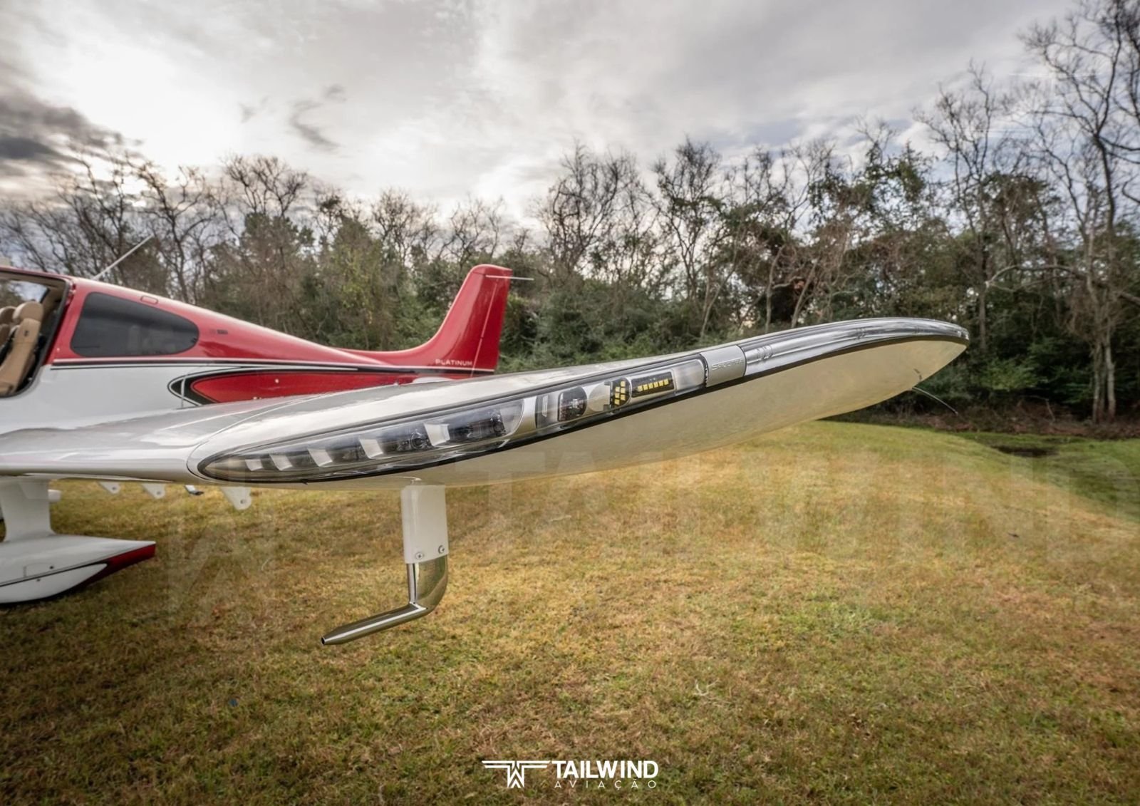 CIRRUS SR22 GTS PLATINUM 2023