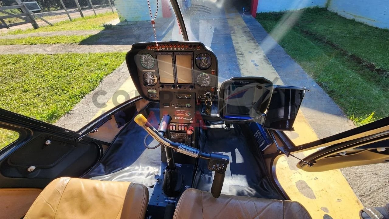 ROBINSON R44 RAVEN II 2016