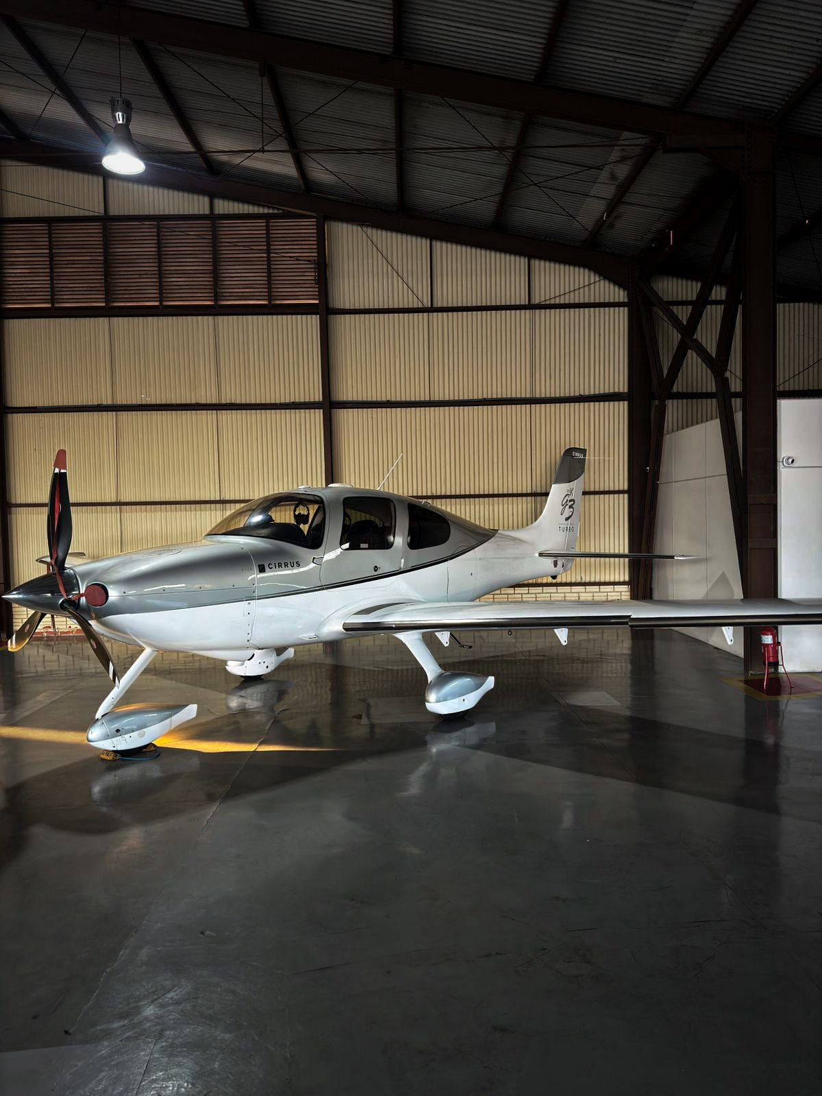 CIRRUS SR22 G3 2008