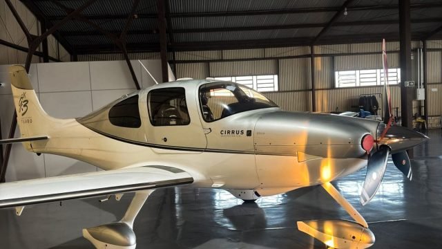 CIRRUS SR22 G3 2008