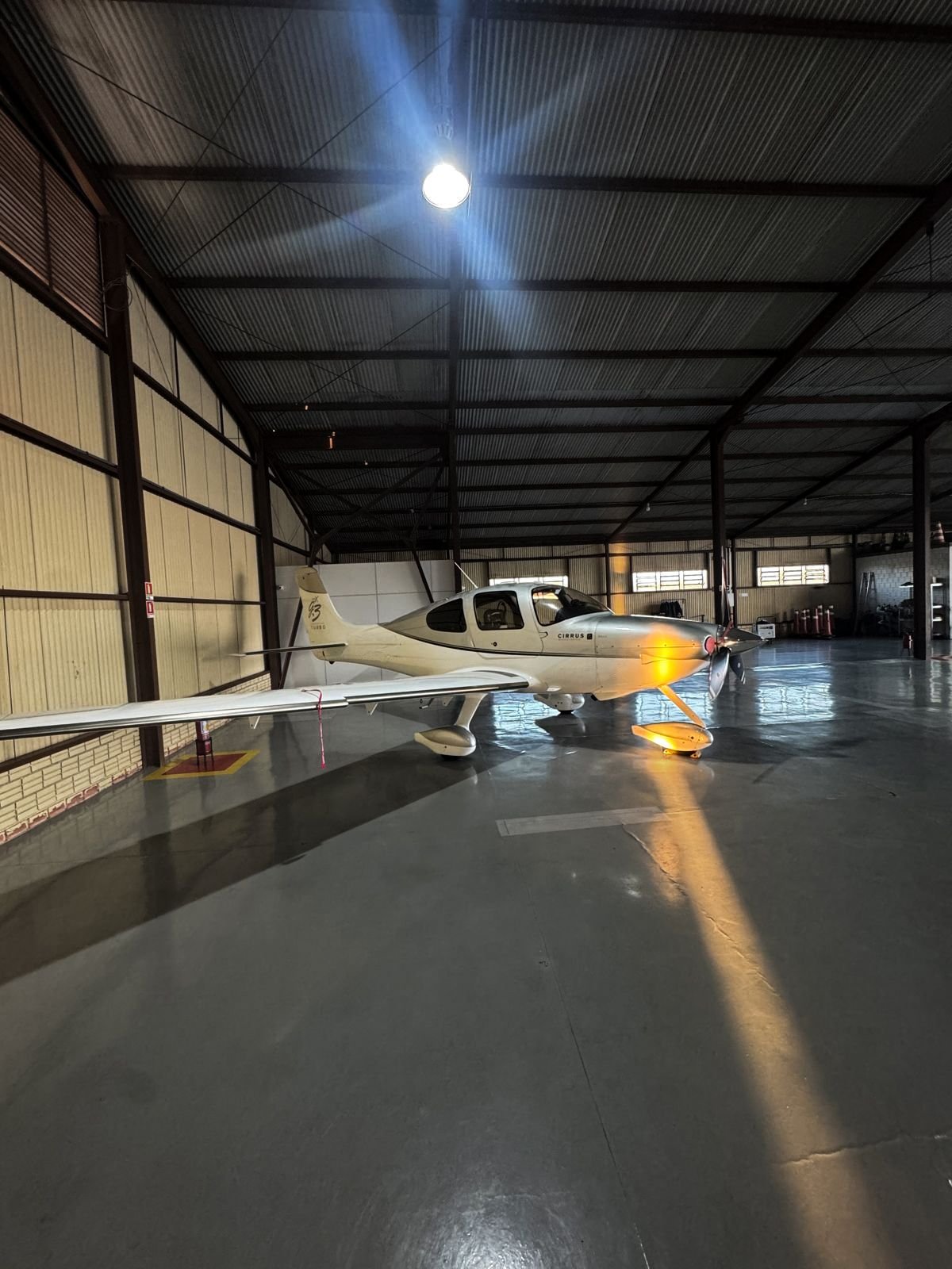 CIRRUS SR22 G3 2008