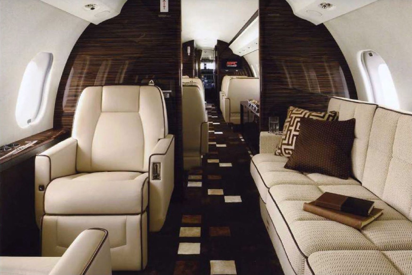 GLOBAL EXPRESS XRS 2009